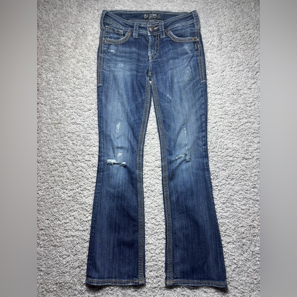 Silver Jeans Suki Surplus Boot Cut Stretch Low Rise Embroidered Flap Pockets Big